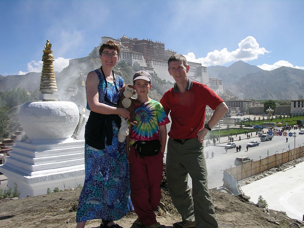 Tibet Lhasa 03 03 Charlotte Ryan, Dangles, Peter Ryan, Jerome Ryan At South West Corner Of Potala Palace